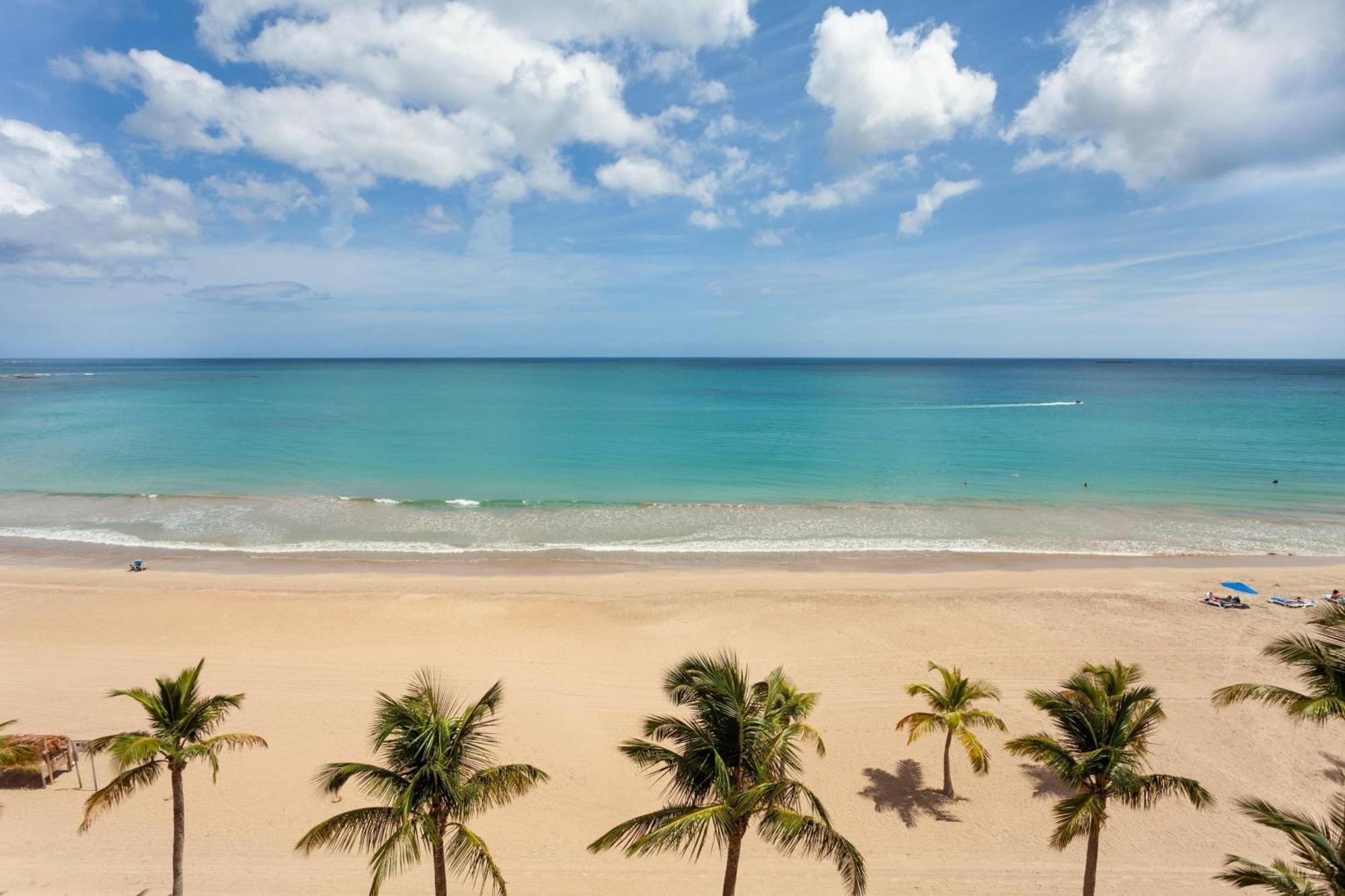 Courtyard By Marriott Isla Verde Beach Resort San Juan Eksteriør billede
